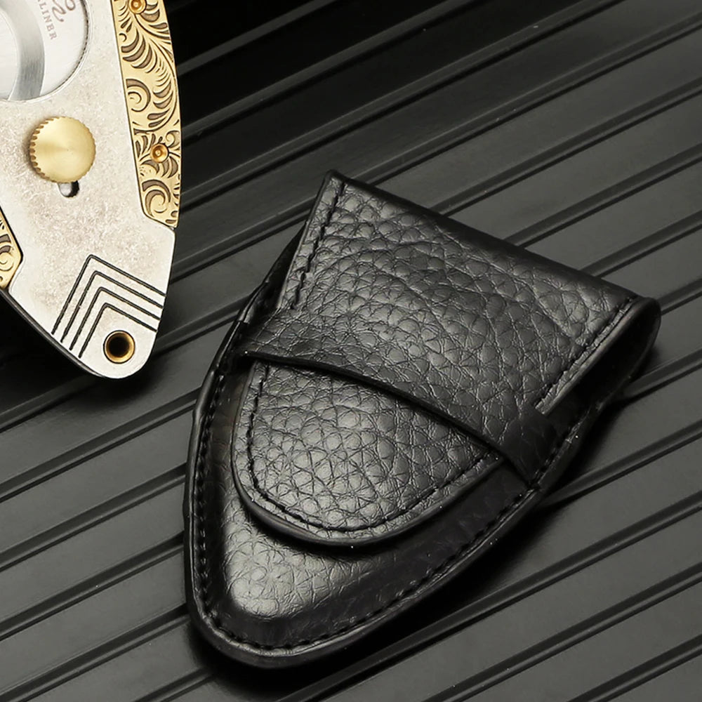 Hands cutting a torpedo cigar with GALINER double-blade guillotine – max 58 ring diagram