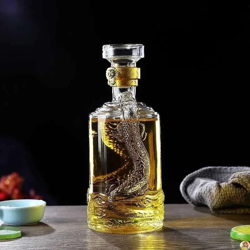 Dragon Whiskey Decanter - Lead Free Glass 500ml - Corletaria