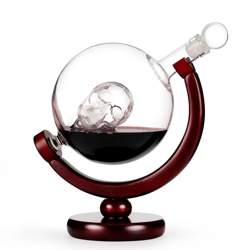 Skull Whiskey Decanter - Glass Globe - Corletaria