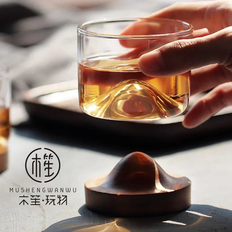 Mountain Whiskey Glass - Borosilicate with Wooden Base - Corletaria