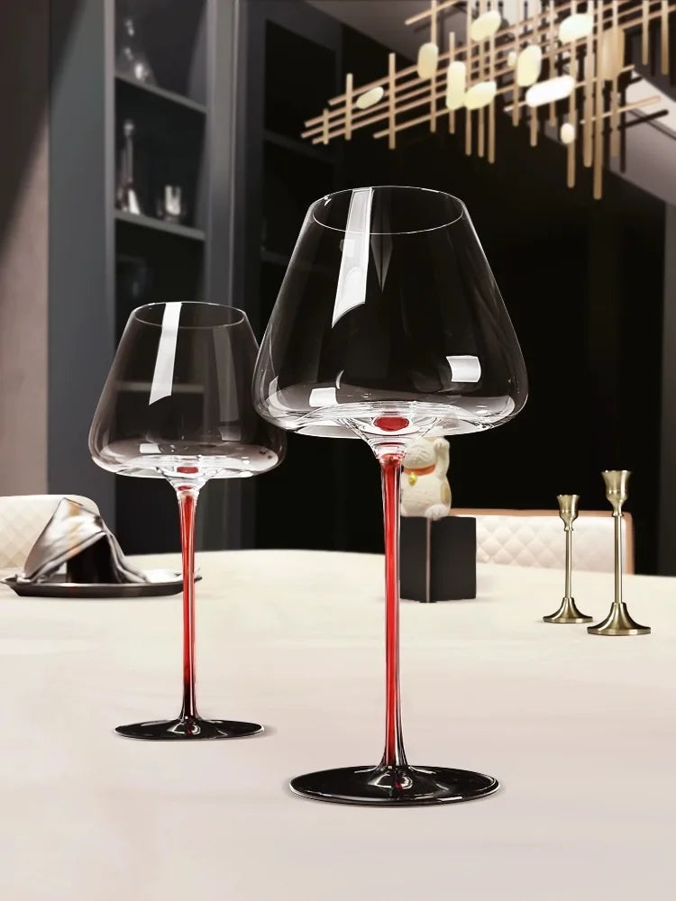 Crystal Red Wine Glass 720ml - Tall Stem, Black Base - Corletaria